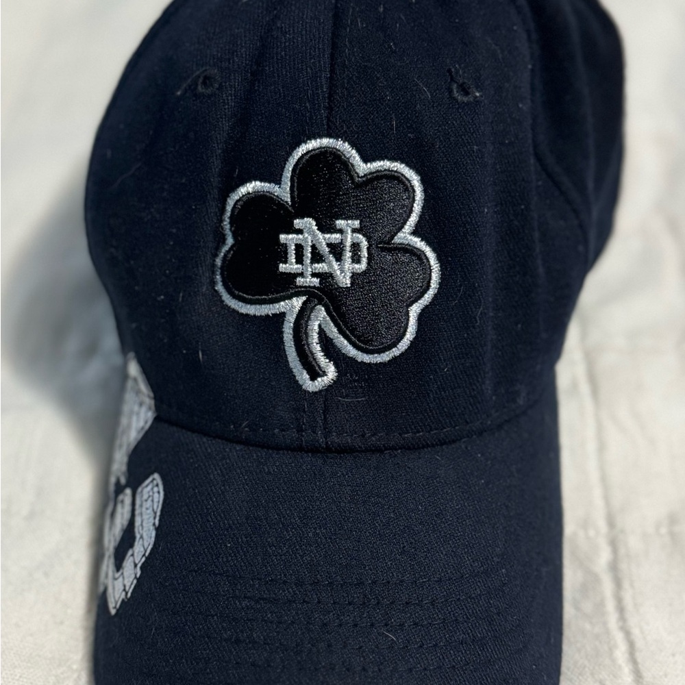 Notredame Black Hat One Fit